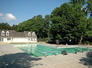 2485 Steeple Chase Dr, Roswell, GA 30076