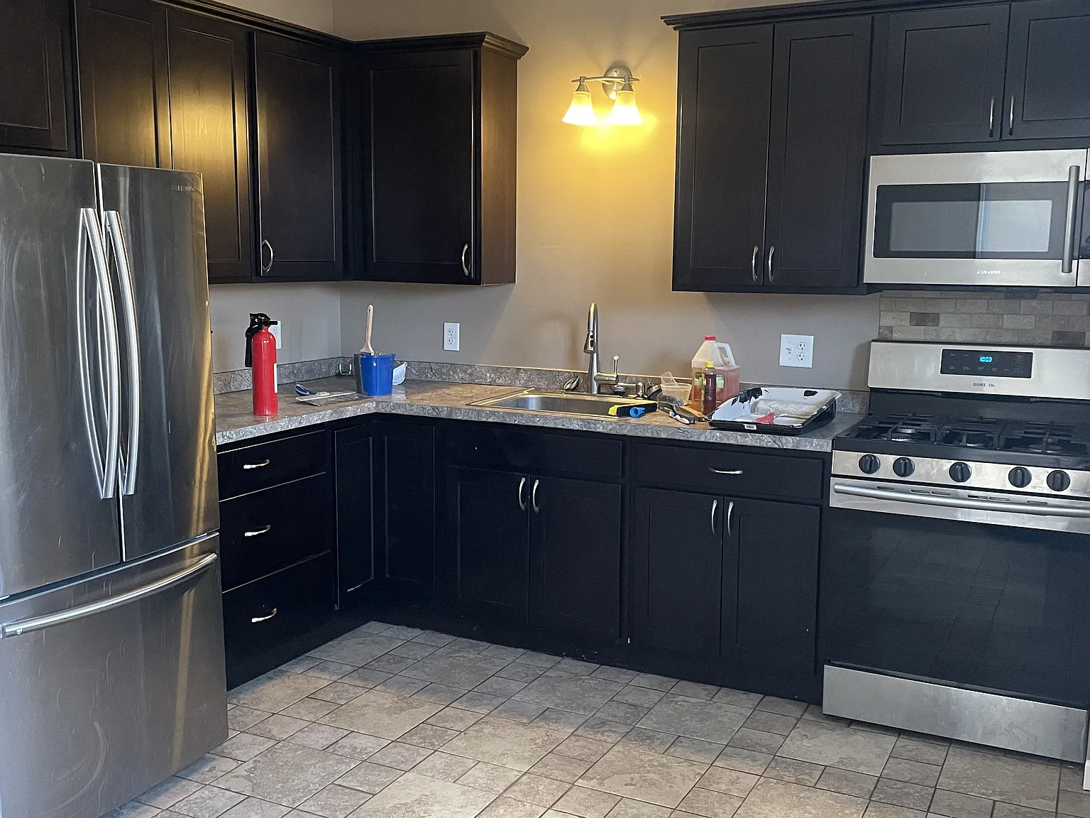 3 bed, 1200 sqft, $1,200 — Photo 4