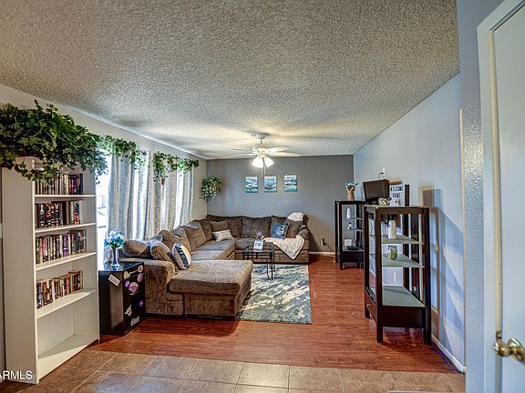 3rd image of 7208 W Cinnabar Ave