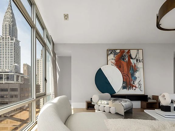 5th image of 219 E 44th St Floor 31