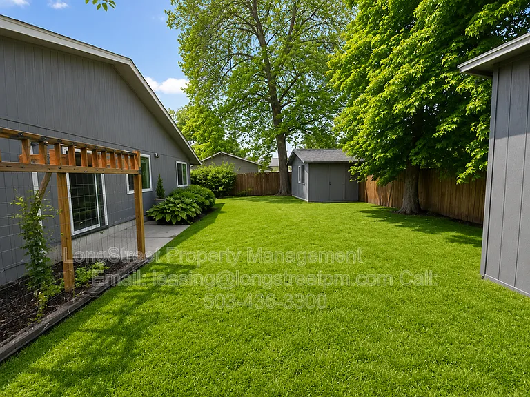 2711 Newton St — Photo 26
