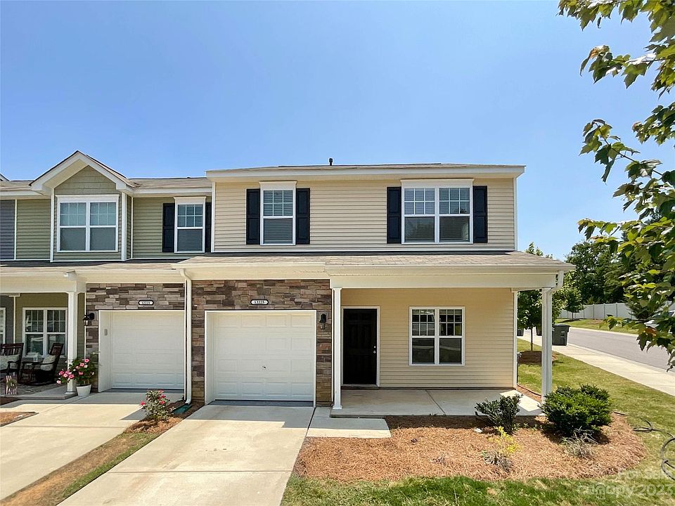 1st image of 12225 Whiteside Dr