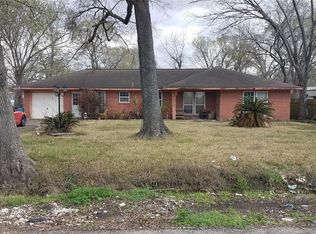 11209 Gloria Dr, Houston, TX 77013