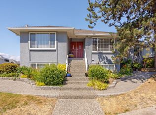 1625 McHugh Close, Pt Coquitlam, BC V3C 6E1