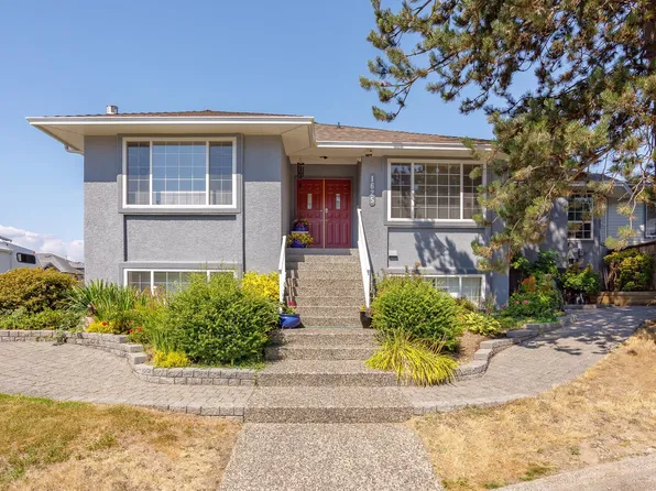 1625 McHugh Close, Pt Coquitlam, BC V3C 6E1