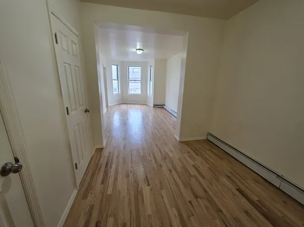 804 E 169th St APT 3, Bronx, NY 10459