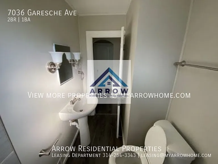 7036 Garesche Ave — Photo 12