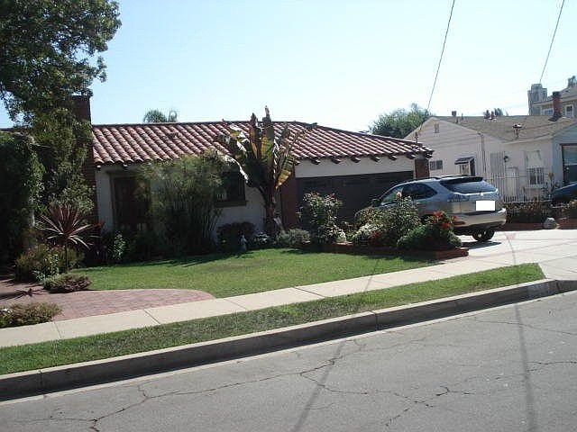 1st image of 2564 El Dorado St