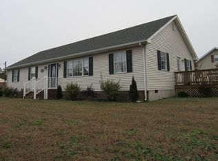 24391 Maxwell St, Parksley, VA 23421