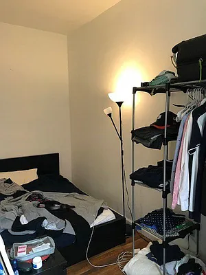 Rented by Keller Williams NYC | media 25