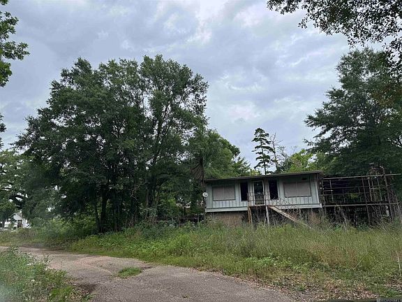 3rd image of 44512 Highway 42