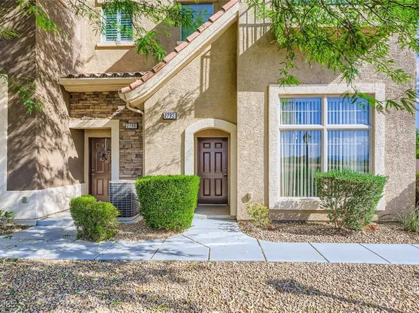 2792 Fountain Ridge Ln, Henderson, NV 89074