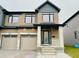870 Solarium Ave, Ottawa, ON K4M0H1