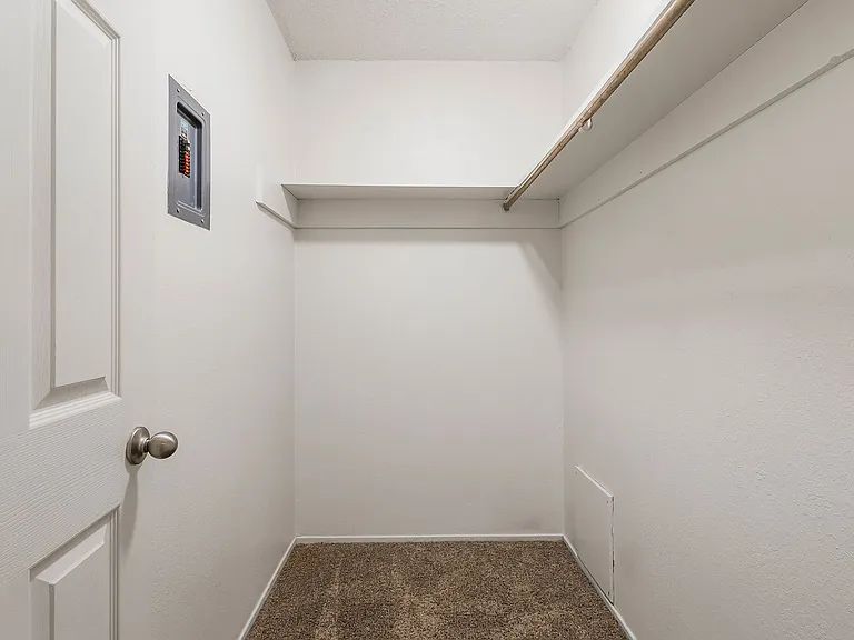 348 W Sacramento Ave — Photo 20