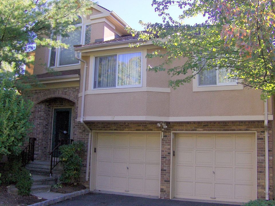 17 Kingsland Circle