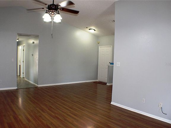 3rd image of 3429 Burlington Dr