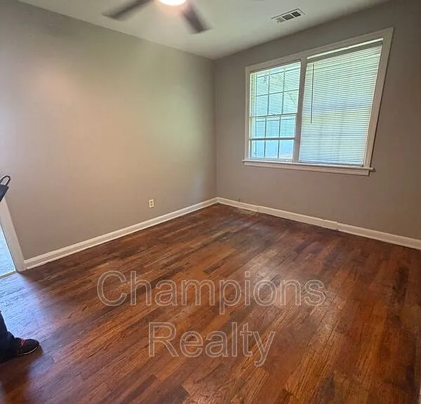 2750 Mimosa St — Photo 5