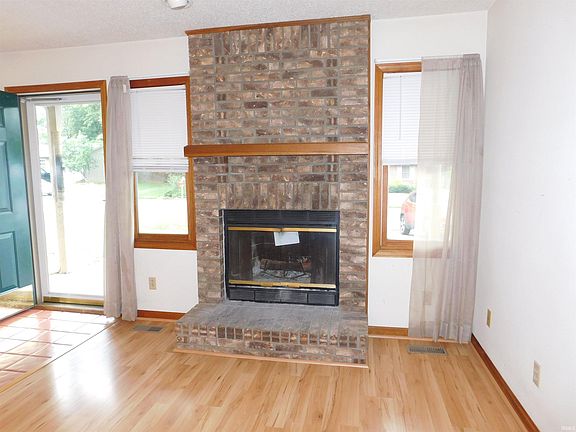 3rd image of 4288 Maryjoetta Dr