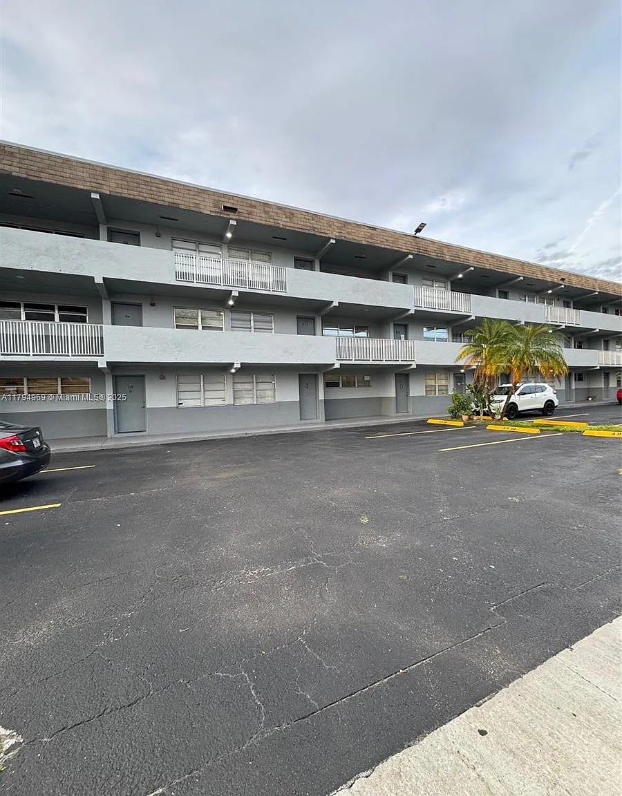 Agua Dulce Condo — Photo 2