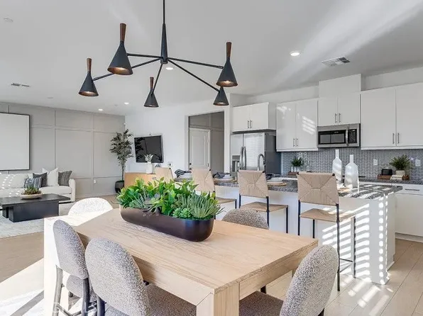 14283 Rollins St, Hesperia, CA 92345