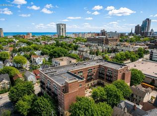 Lyon Court, Milwaukee, WI 53202