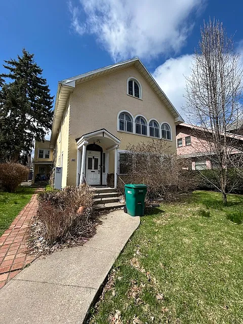 163 Saratoga Ave #1
