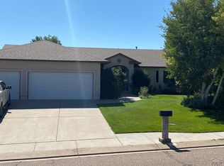 34 Portero Dr, Pueblo, CO 81005