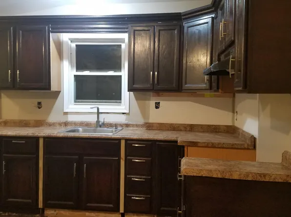 21 Grove Pl, Keansburg, NJ 07734