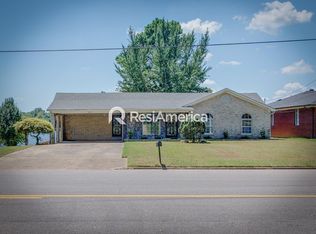 1937 W Holmes Rd, Memphis, TN 38109