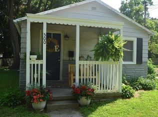 300 Fenton St, Lansing, MI 48910