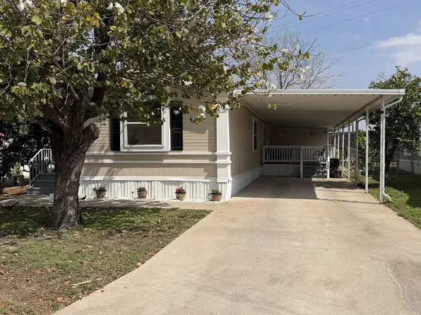 602 N Victoria Rd #72, Donna, TX 78537