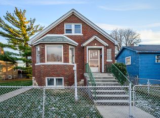 7323 W 62nd St, Summit, IL 60501