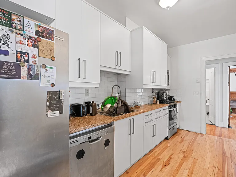 3535 Lyndale Ave S #4 — Photo 2