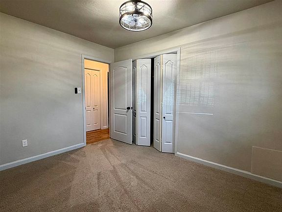 5th image of 5307 NW Rotherwood Dr
