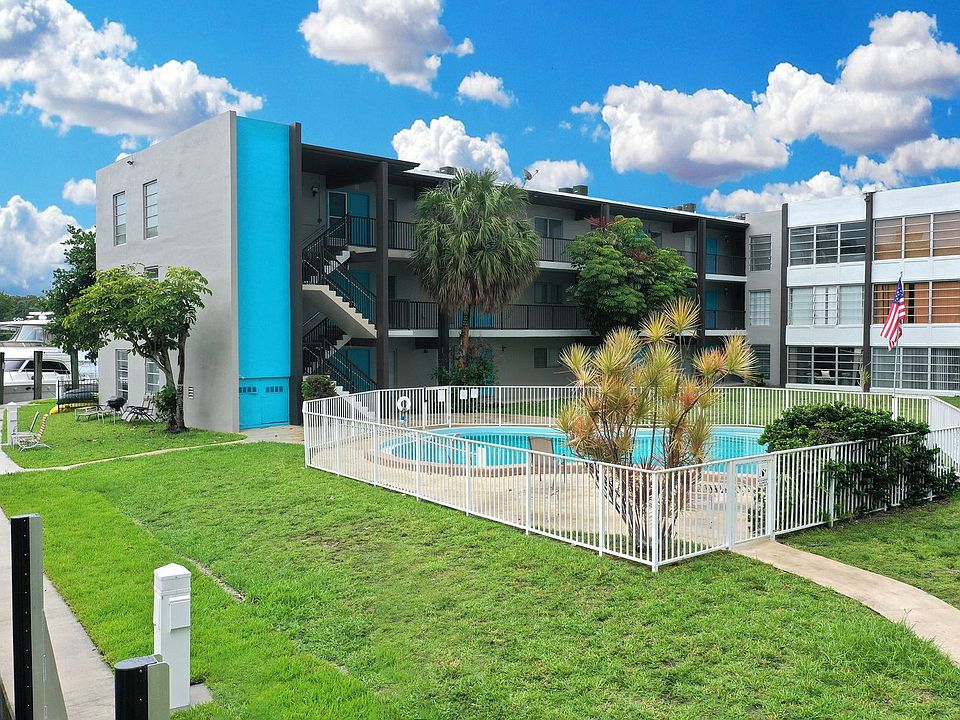 1st image of 601 N Rio Vista Blvd APT 107