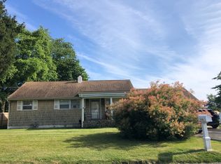216 Elm Dr, Neptune, NJ 07753