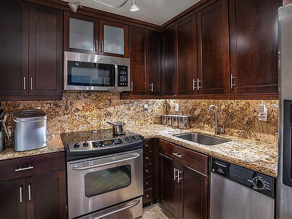 3rd image of 1865 79th St Cswy APT 12E
