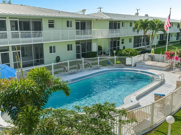 2100 NE 38th Street #138, Lighthouse Point, FL 33064