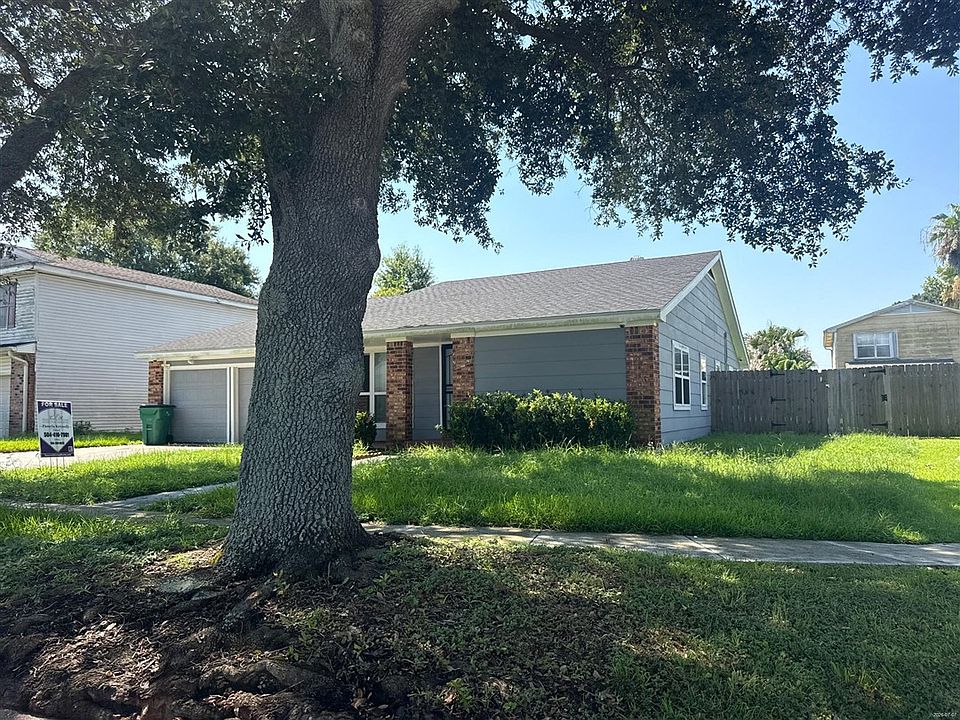 2nd image of 4049 S Chipwood Dr