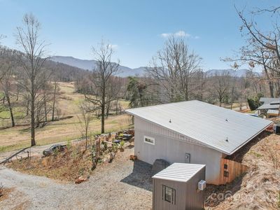 811 Golf Course Rd, Old Fort, NC, 28762
