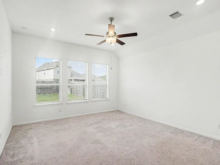 9407 Sea Star Ln — Photo 16