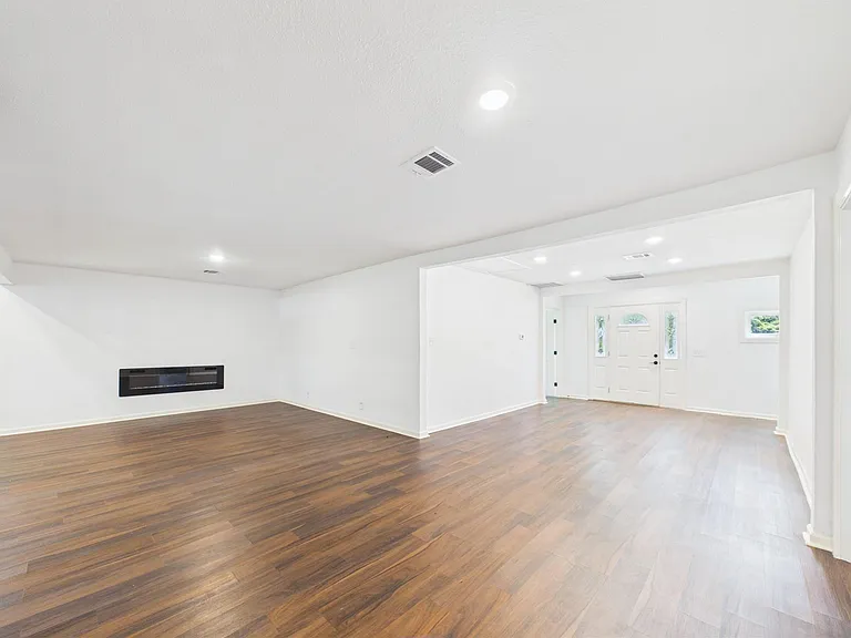 11515 Iberia Dr — Photo 26