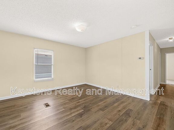 5th image of 918 Gabby Ln