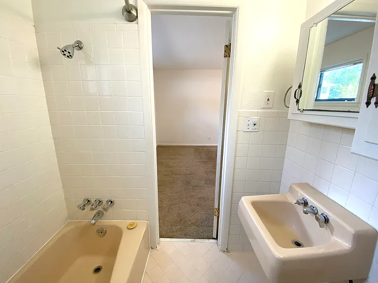 1630 S Baltimore Ave #3 — Photo 13