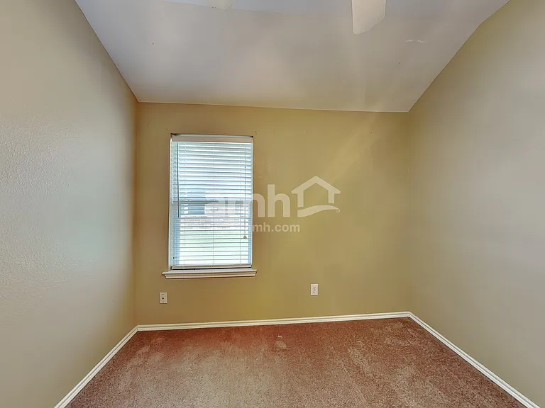 2729 Lone Ranger Trl — Photo 14