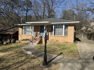 1100 W Grand Ave, Hot Springs, AR 71913