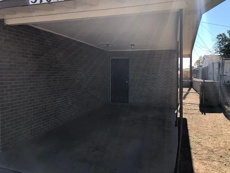 5702 Macon Ln — Photo 10