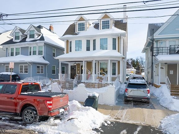 2nd image of 695 Ridge St