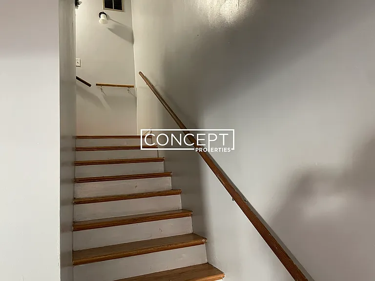55 Dudley St — Photo 7