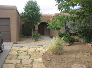 8916 Brandywine Rd NE, Albuquerque, NM 87111